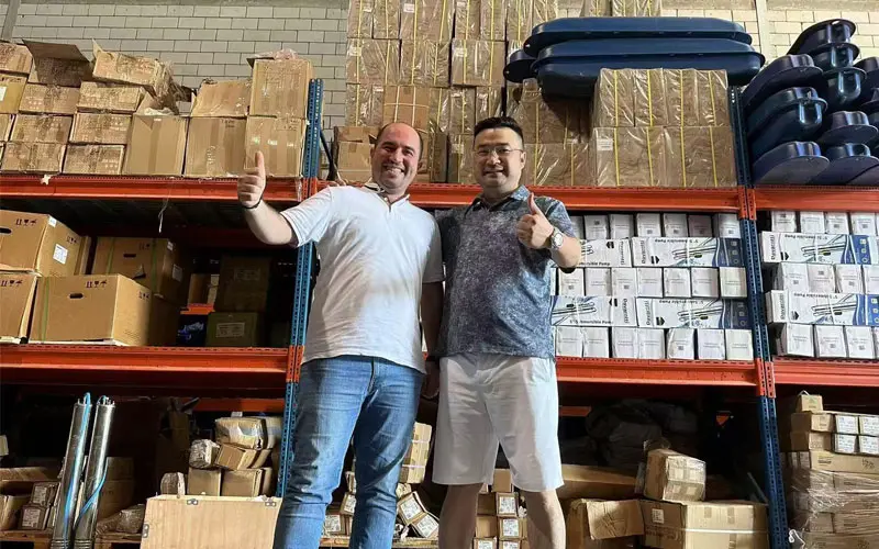 POS-hardware-should-dealers-stock-in-2025