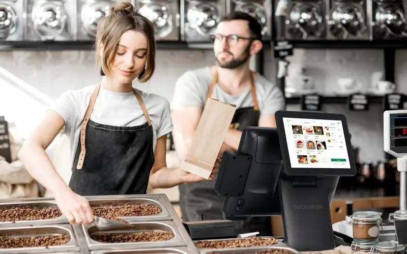 coffee-sellers-working-in-the-shop with ST9800 POS